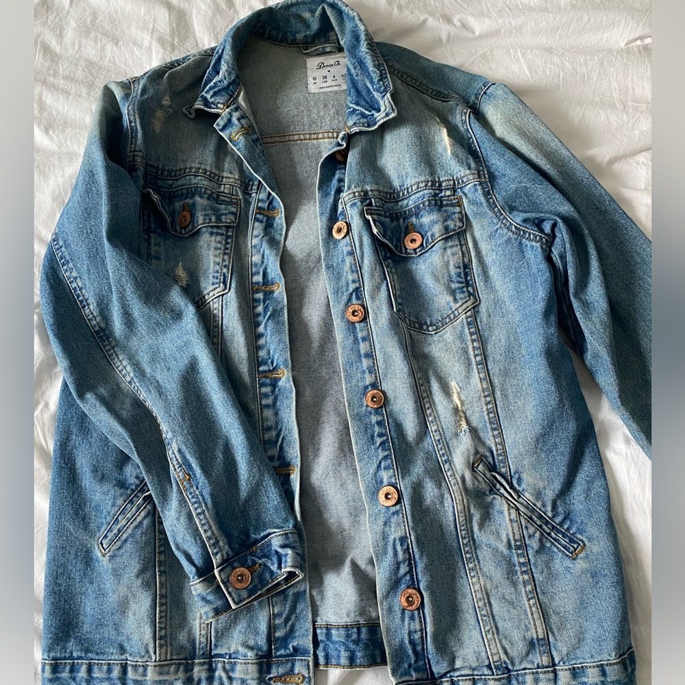 S, Ripped denim jacket in good shape!!